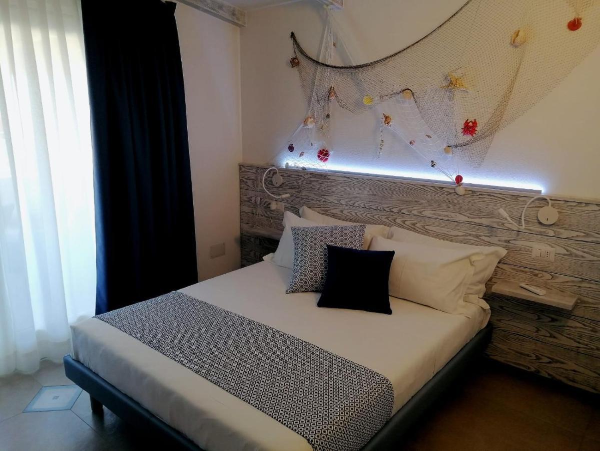 카스텔사르도 Gi & Ro Al Mare B&B 외부 사진
